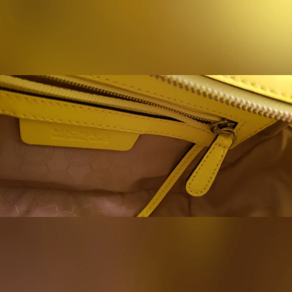 Michael Kors Neon Green/Yellow Crossbody Bag with Detachable Strap